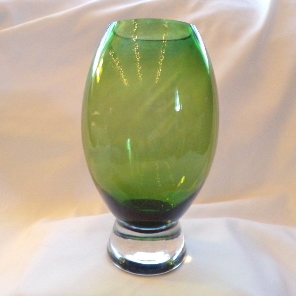Vintage Glass Vase, Emerald Green Flower Vase, Gift for Her, Christmas Gift